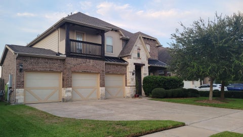 Photo of 6258 Murphy Wood Drive, League City, TX 77573 (MLS # 66887881)