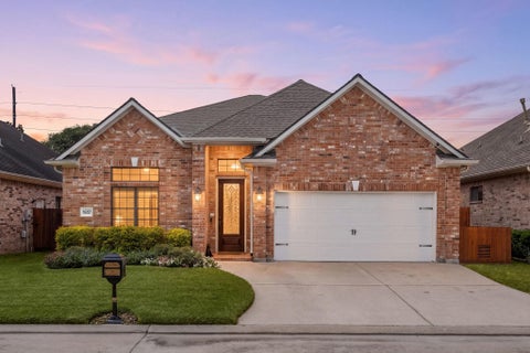 Photo of 16227 Jordyn Lake Drive, Tomball, TX 77377 (MLS # 62495580)