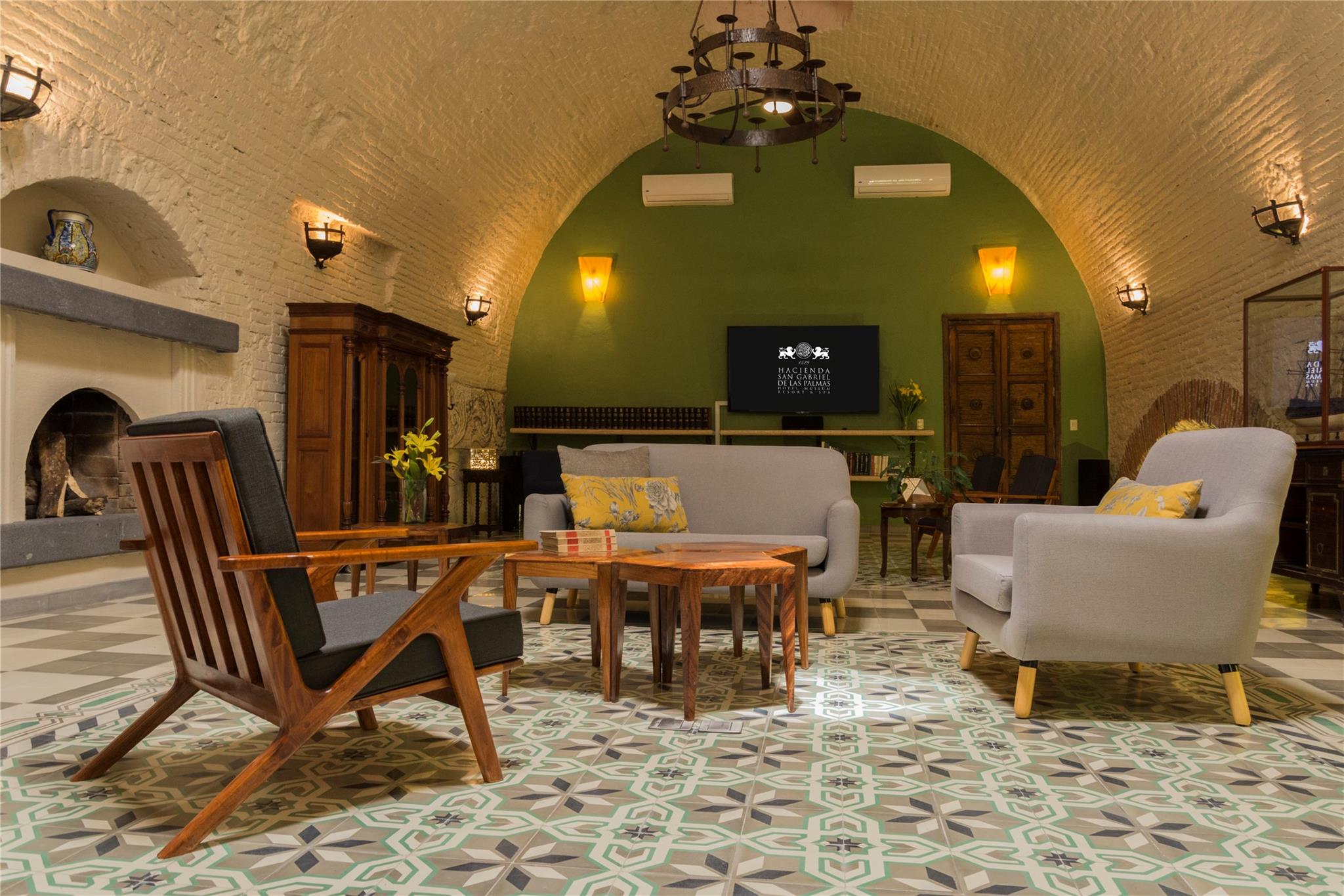 Km 41.8 Carret. Fed. Mex. Chip. Leonardo Bravo Plaza Route