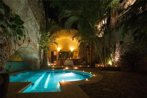 Km 41.8 Carret. Fed. Mex. Chip. Leonardo Bravo Plaza Route  IL 62642