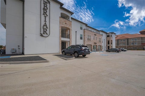 Photo of 2445 Shadow View Lane #228, Houston, TX 77077 (MLS # 27481329)