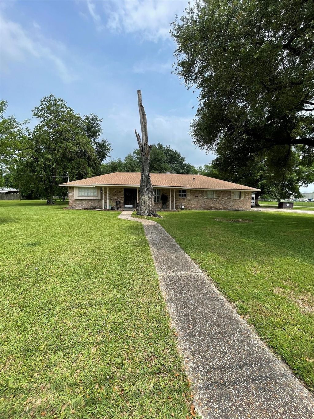 Photo of 15202 Henry Road, Houston, TX 77060 (MLS # 80791367)