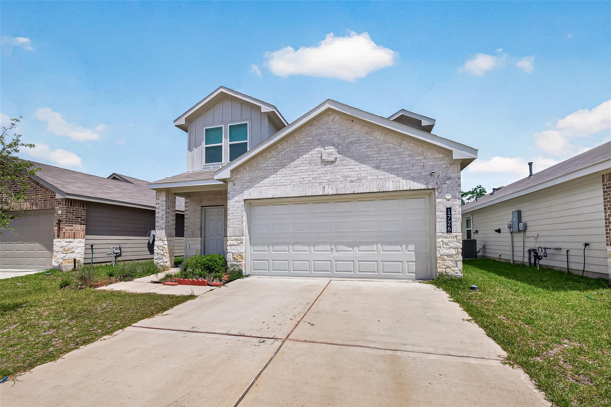 1726 Windstone Ridge Drive