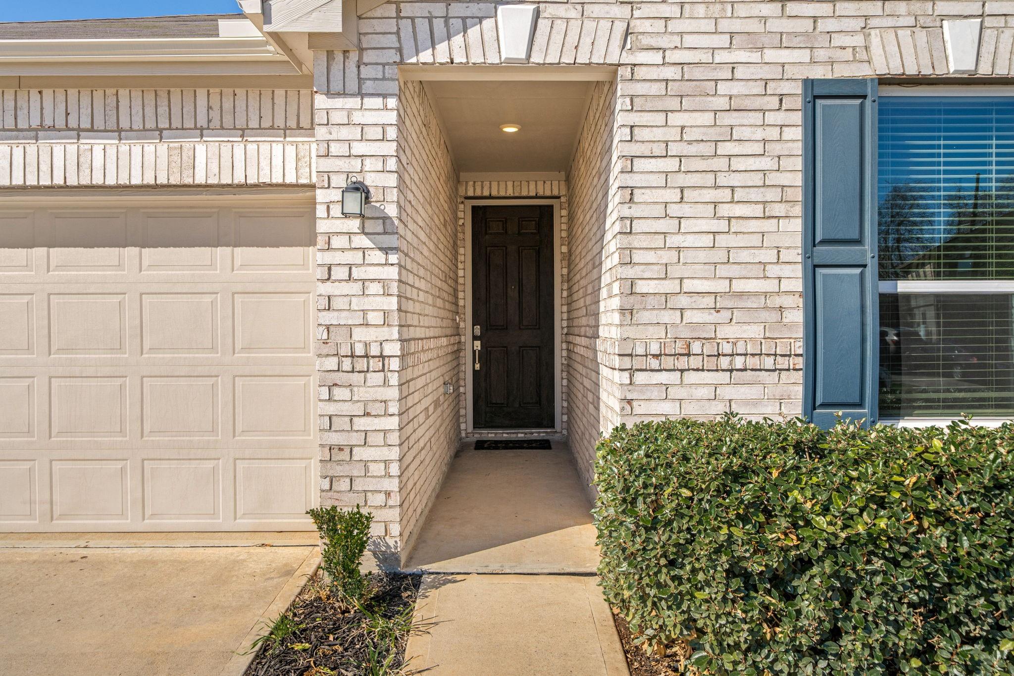 5035 Hickory Deer Lane