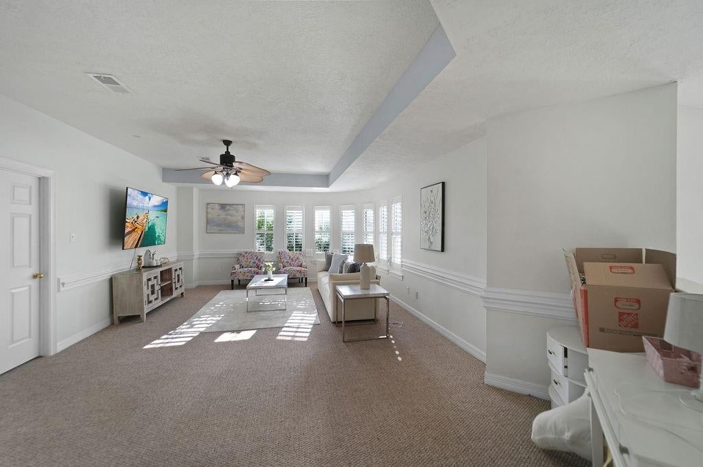 7923 Vintage Creek Drive