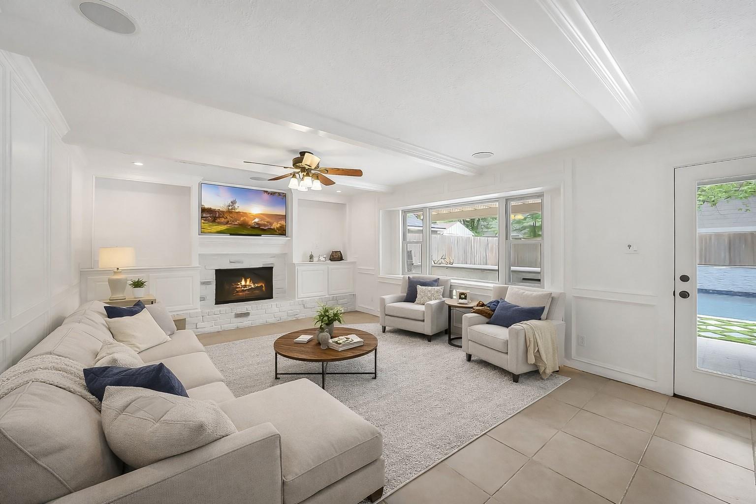 9519 Oxted Lane