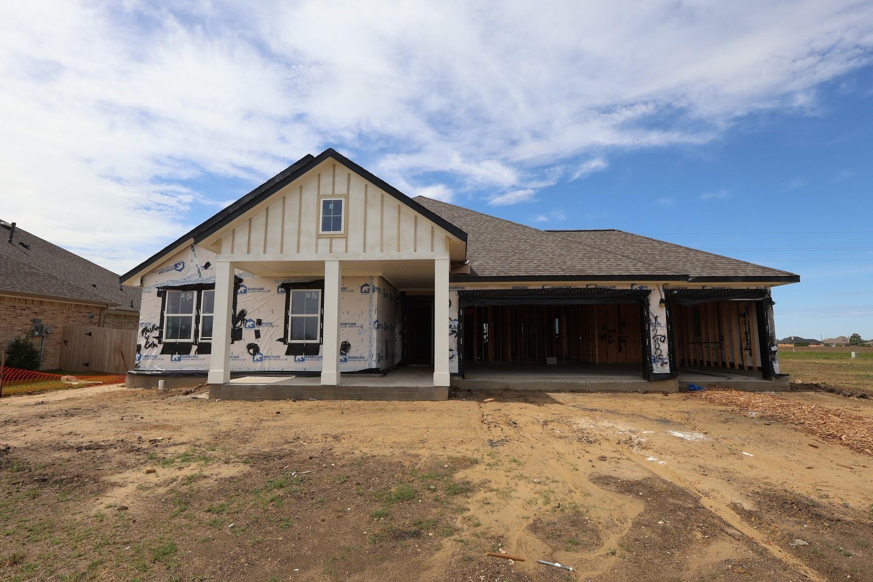 12822 Old Fashion Circle
