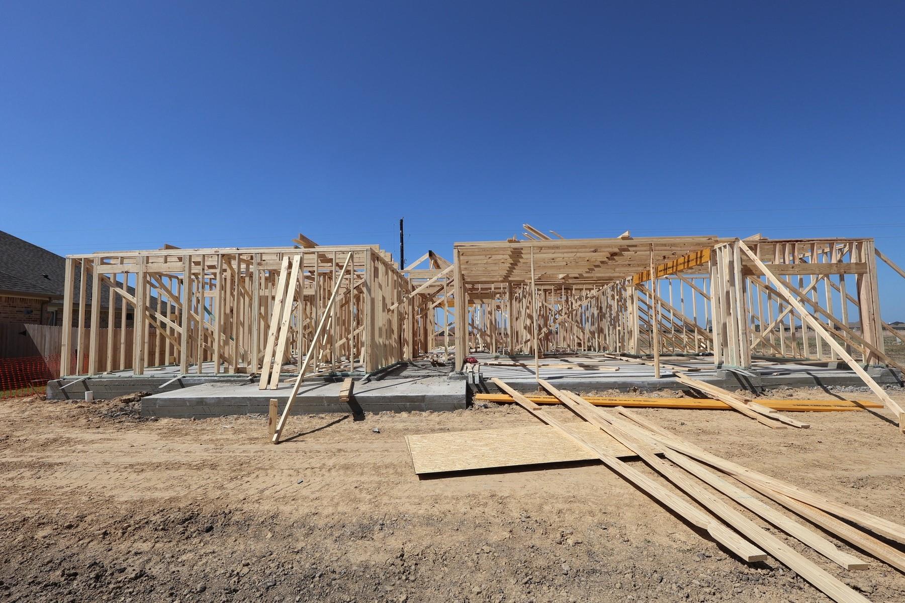 12822 Old Fashion Circle