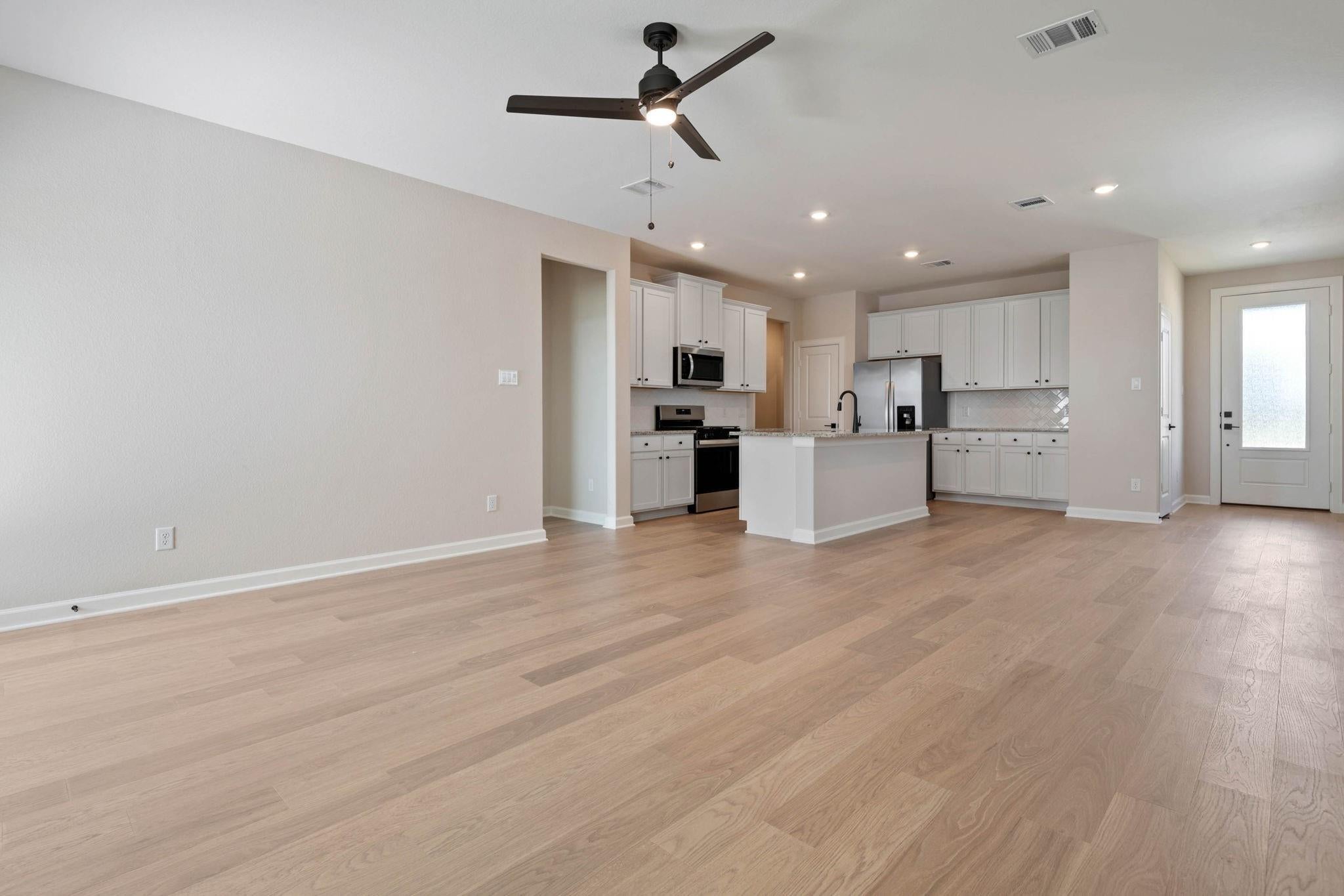 1035 Rosewood Trail