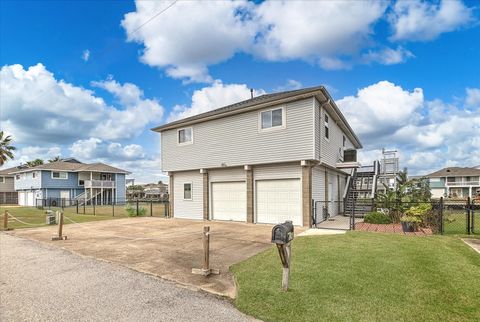 Photo of 1190 Sailfish Street, Bayou Vista, TX 77563 (MLS # 30454714)