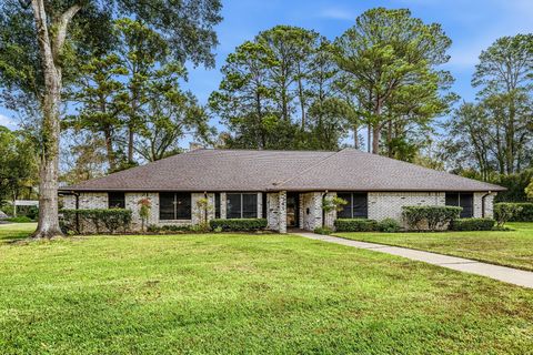 Photo of 241 Hickory Street, Huntsville, TX 77320 (MLS # 58699264)