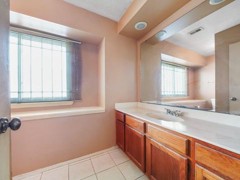 Tiny photo for 11835 Guadalupe River Drive, Houston, TX 77067 (MLS # 24436291)