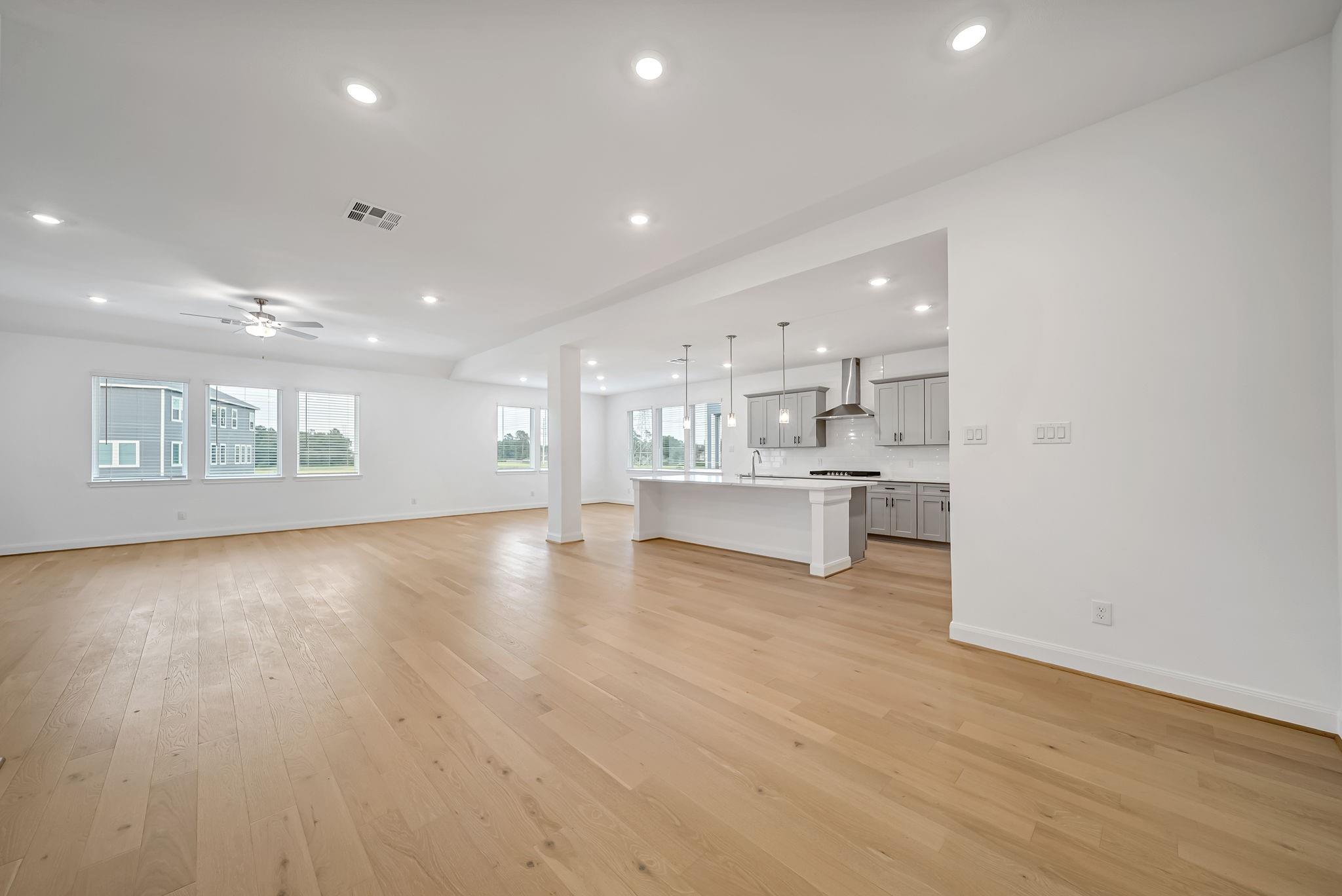 20638 Dynamic Court