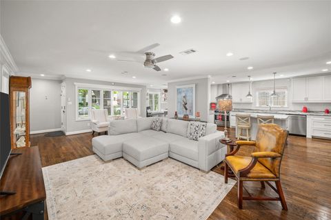 Photo of 3806 Durness Way, Houston, TX 77025 (MLS # 87818515)