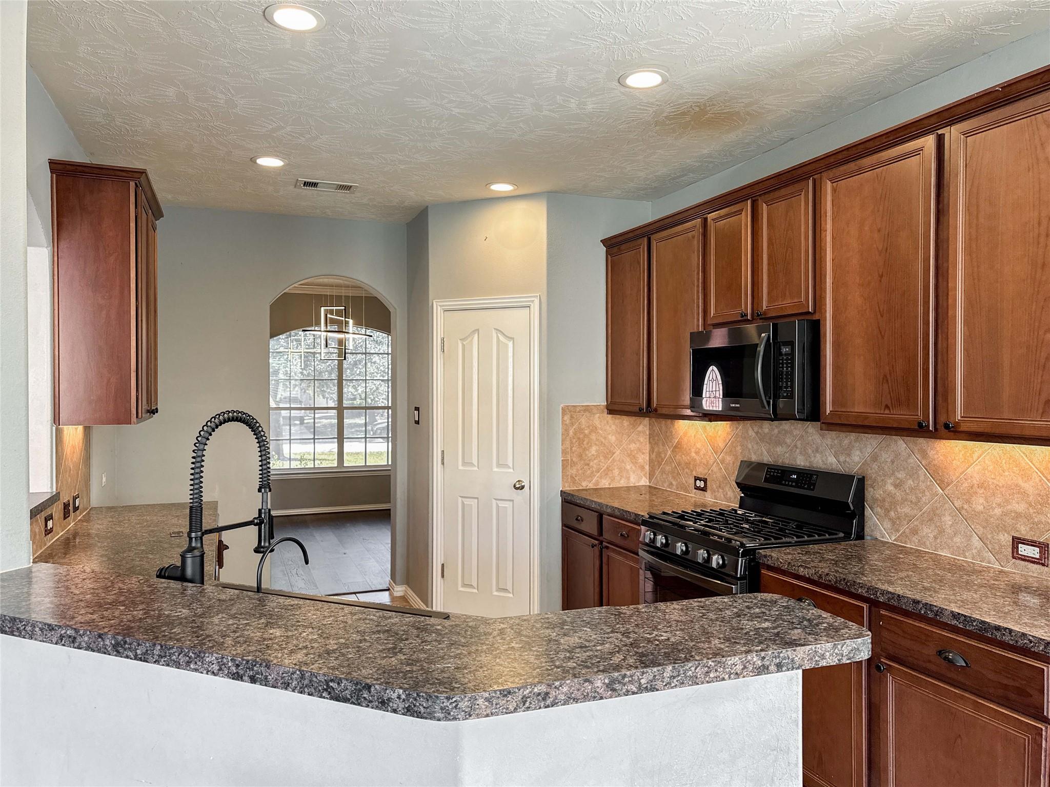 8222 Hardy Elm Street