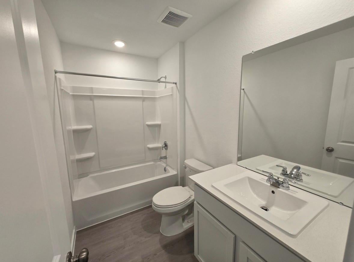 26823 Dalmation Bellflower Drive