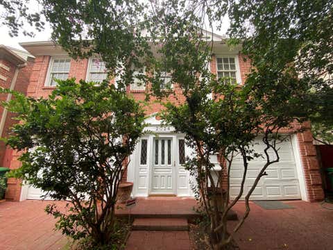 Photo of 2024 Indiana Street, Houston, TX 77019 (MLS # 28674729)