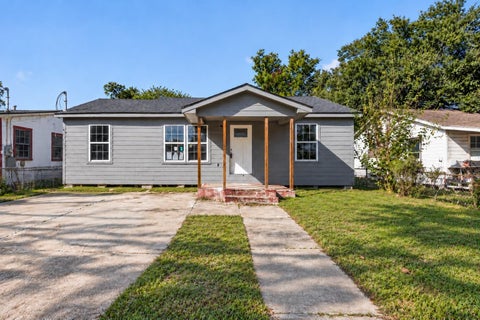 Photo of 6715 Texarkana Street, Houston, TX 77020 (MLS # 98663654)