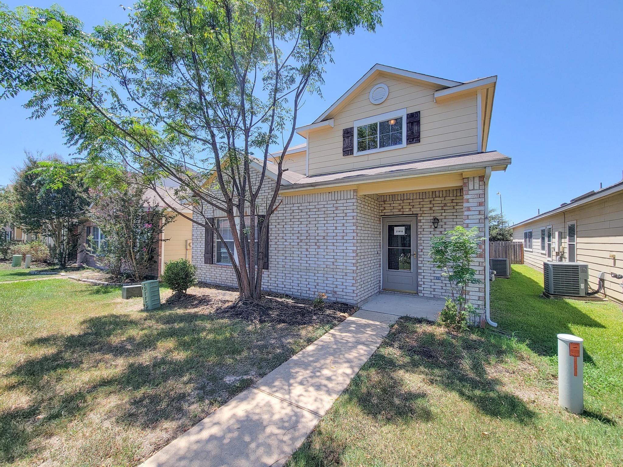 21818 Grassy Hill Lane