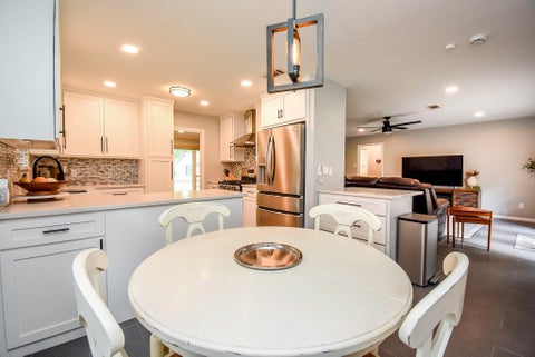 Photo of 5727 Arboles Drive, Houston, TX 77035 (MLS # 45173154)