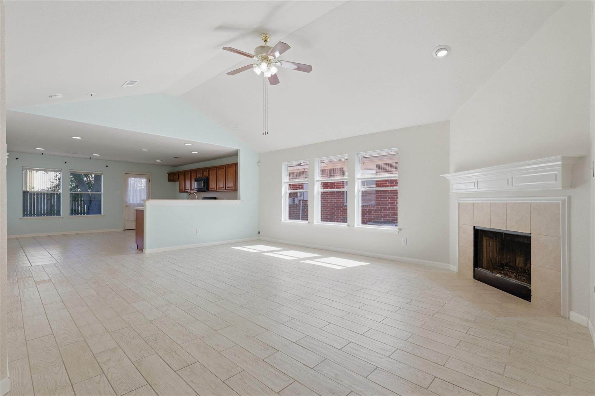 3206 Rose Quartz Lane