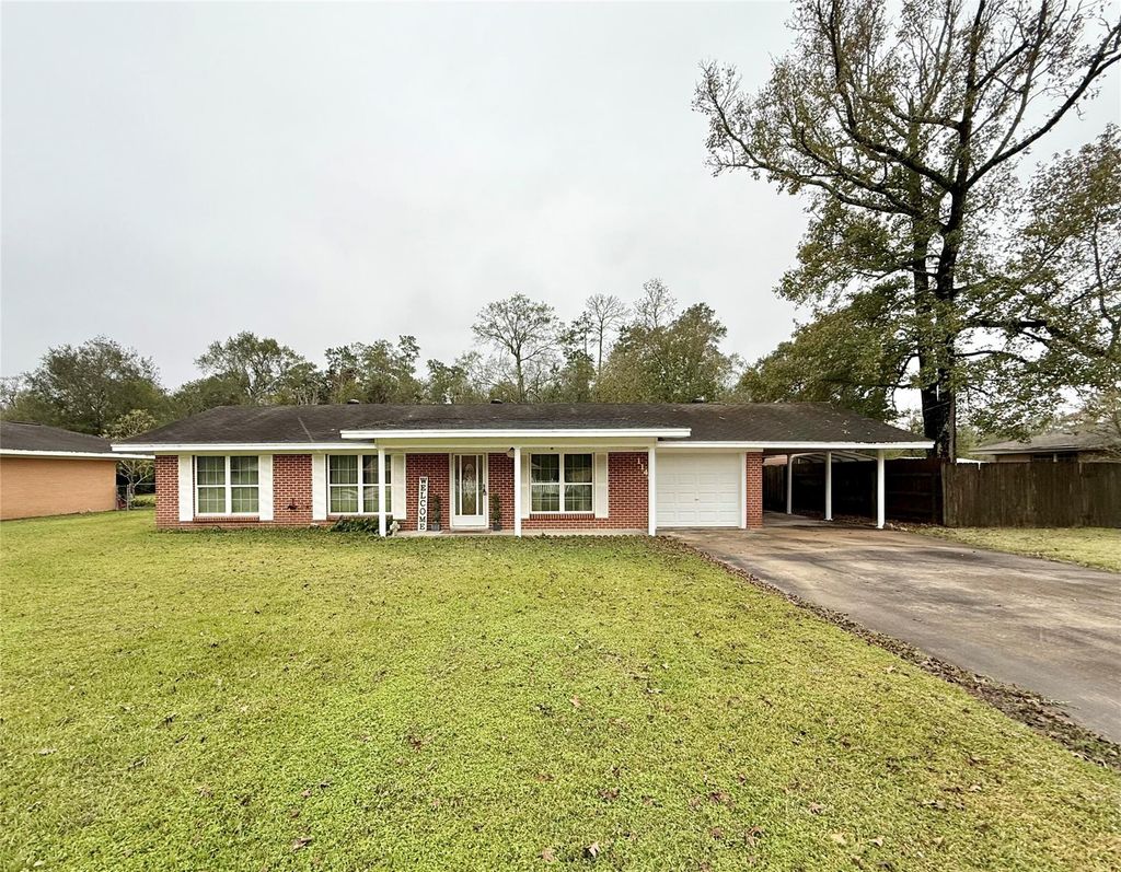 Photo of 1140 Mitzi Street, Vidor, TX 77662 (MLS # 2144249)