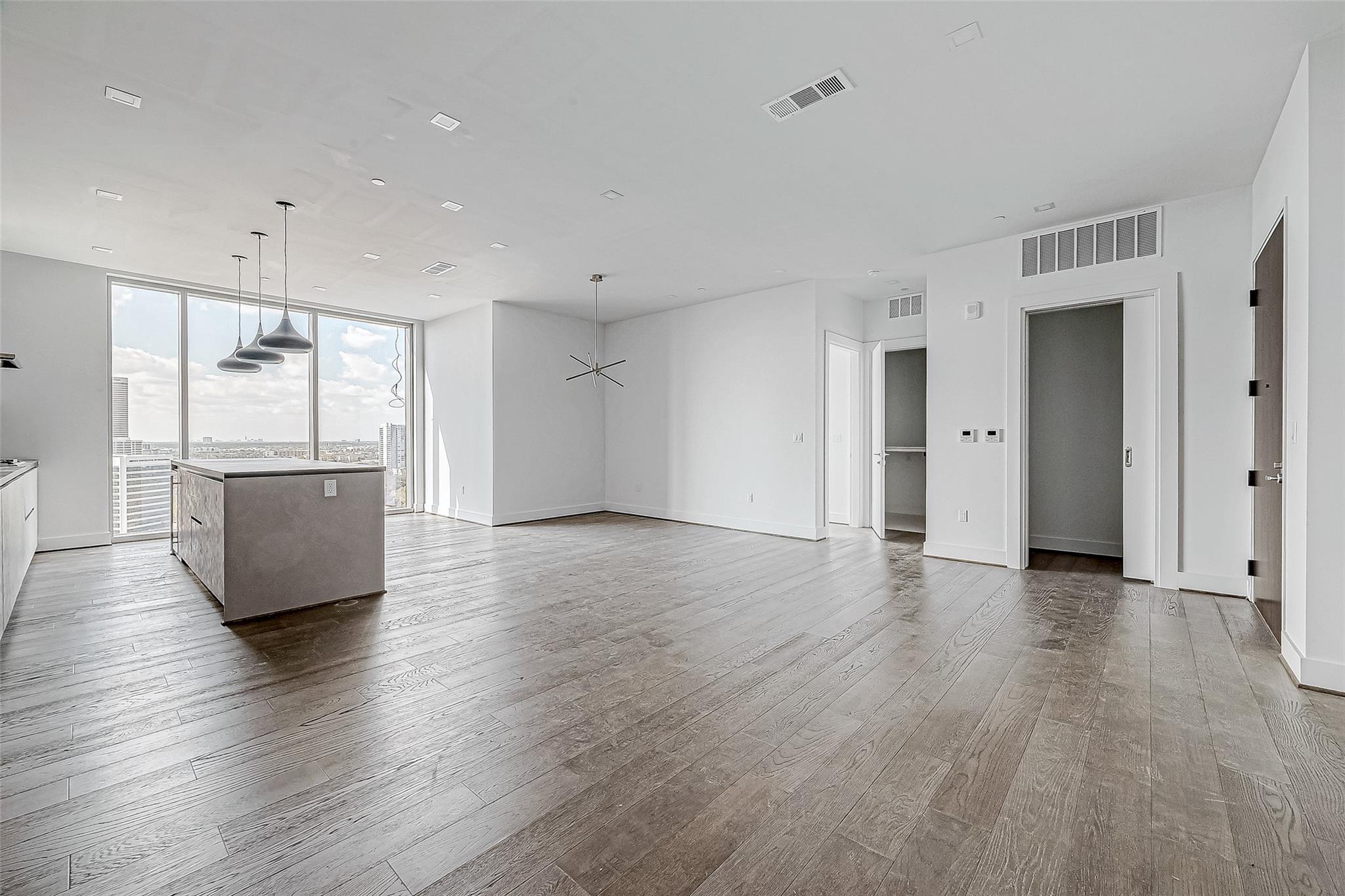 1711 Allen Parkway 1703