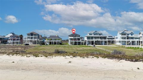 Photo of 3433 Sand Castle Lane, Crystal Beach, TX 77650 (MLS # 14411219)