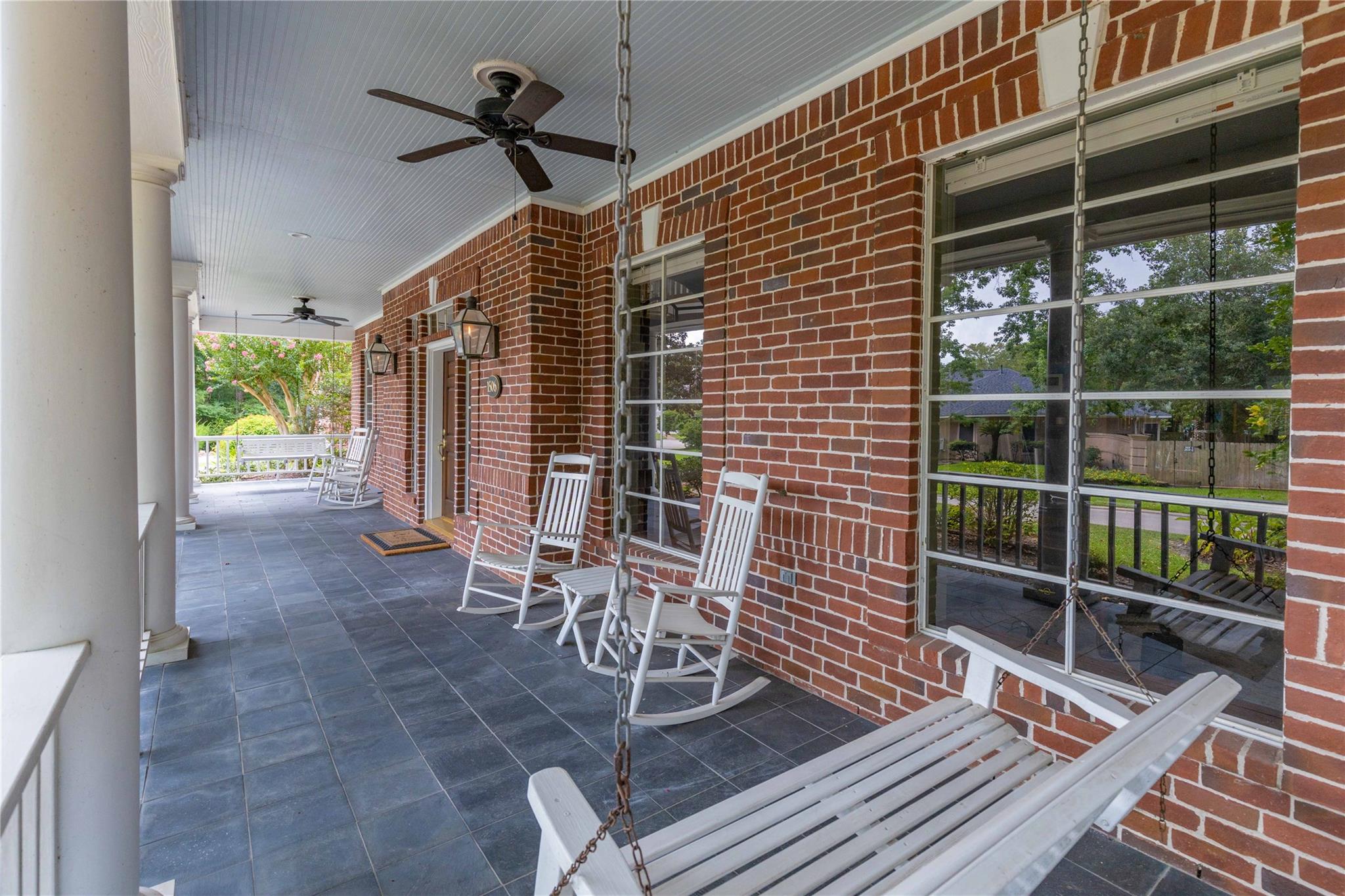1506 Sheltering Oaks Lane