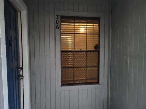 1581041664