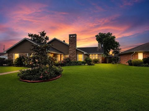 Photo of 4015 Blackwell Lane, Beaumont, TX 77713 (MLS # 75690110)