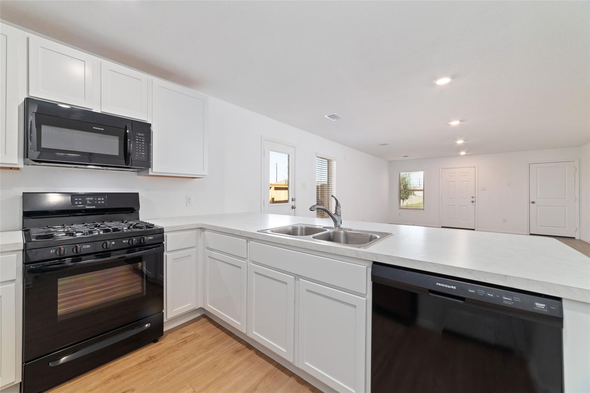 7611 Cedar Birch
