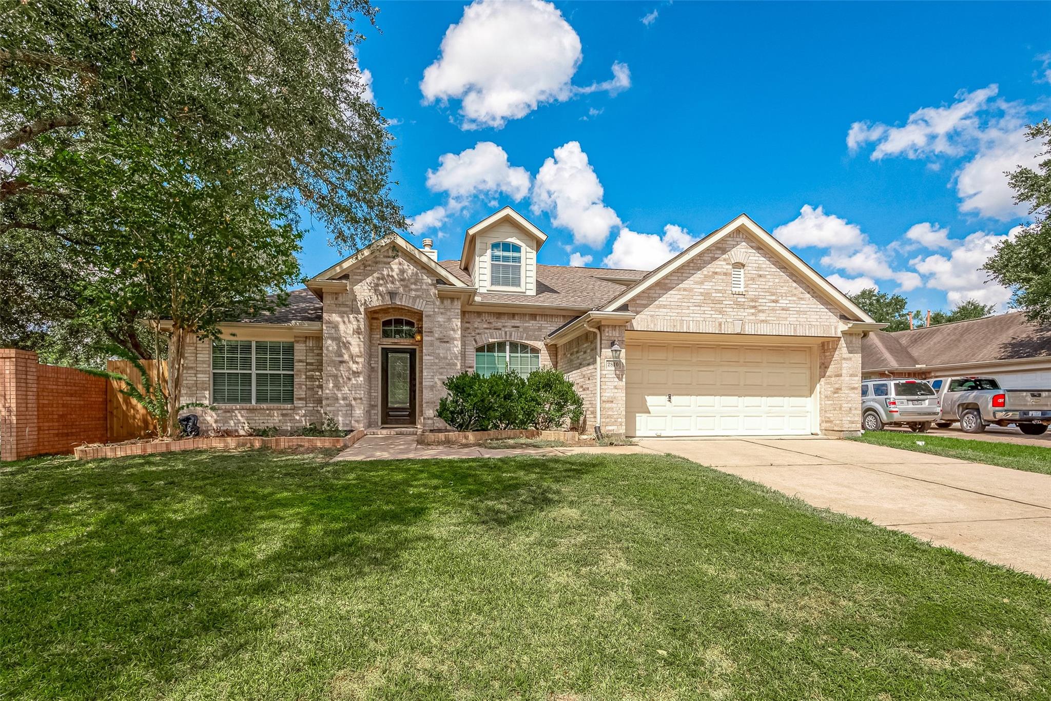 2810 Silverbit Trail Lane