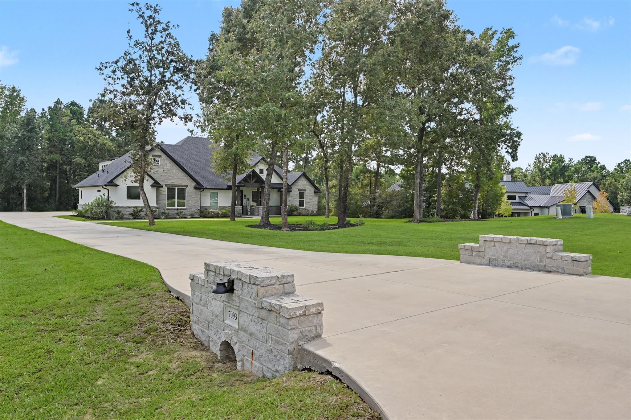 7093 Texas Trace