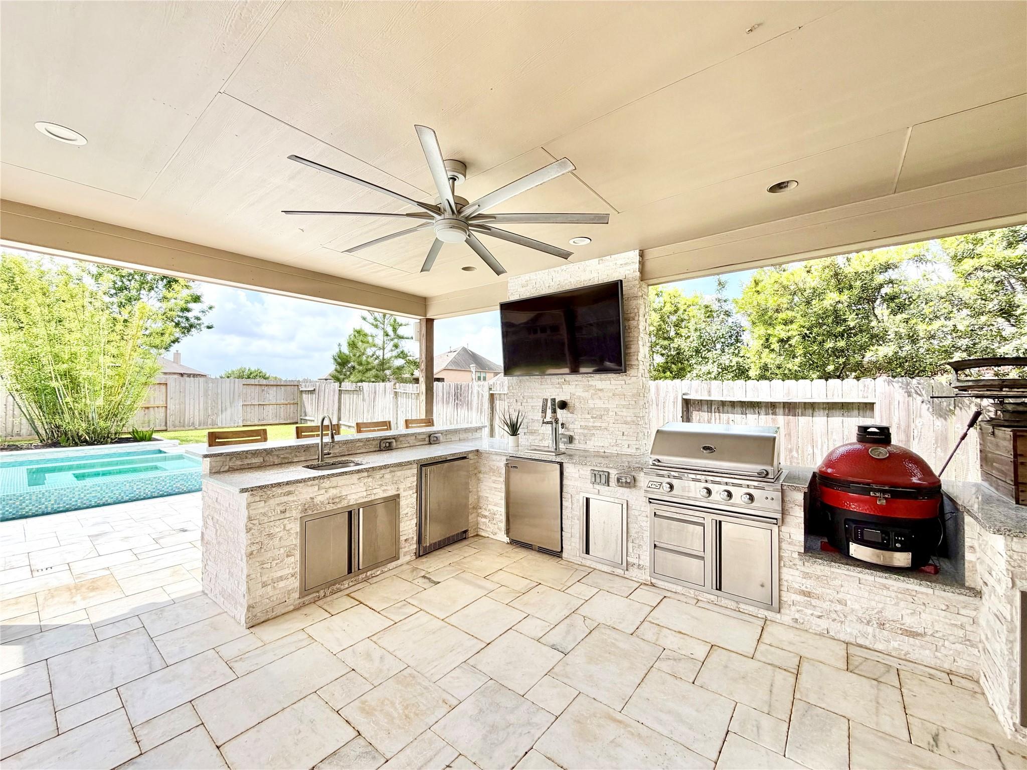 20607 Orange Poppy Drive