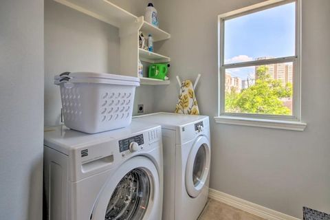 Tiny photo for 207 Knox Street, Houston, TX 77007 (MLS # 57251191)