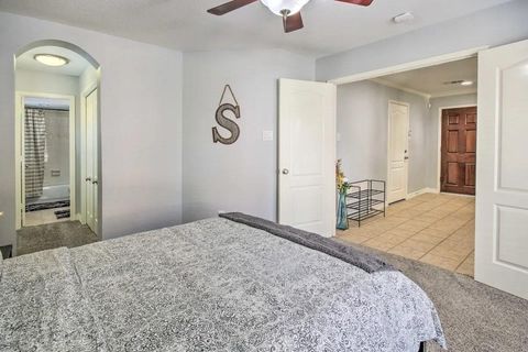 Tiny photo for 207 Knox Street, Houston, TX 77007 (MLS # 57251191)