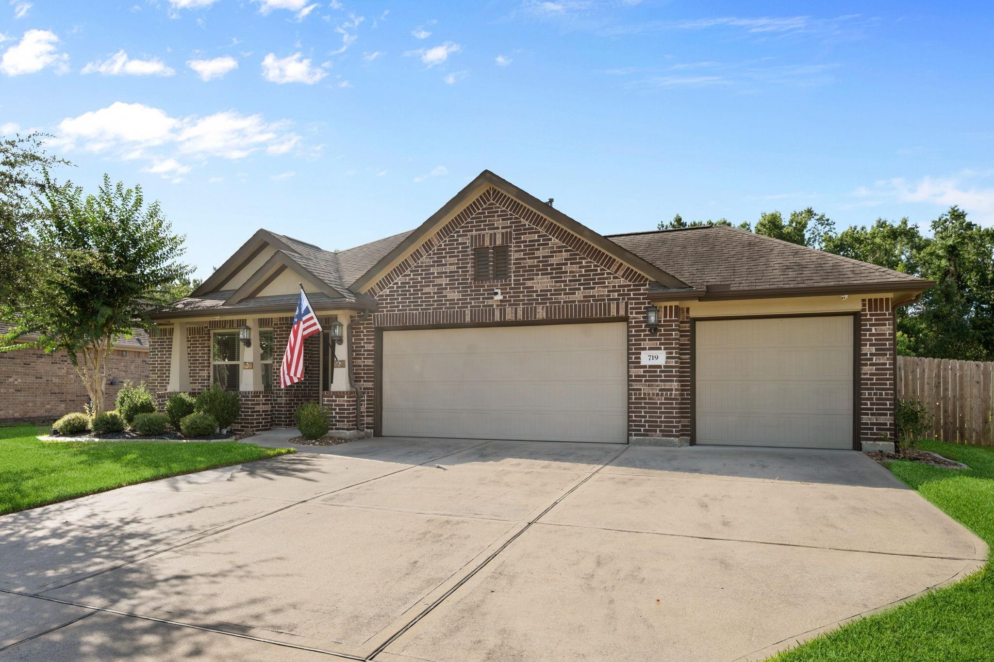 719 S Galley Drive