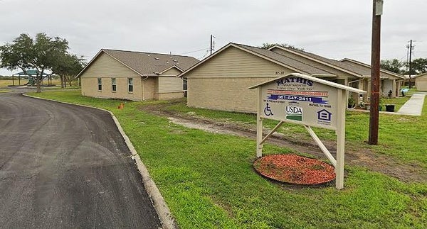 500 FREEMAN ST, MATHIS, TX 78368 - Image 3a3b658e2c62c1712e76bf8522abdee2/1432134316