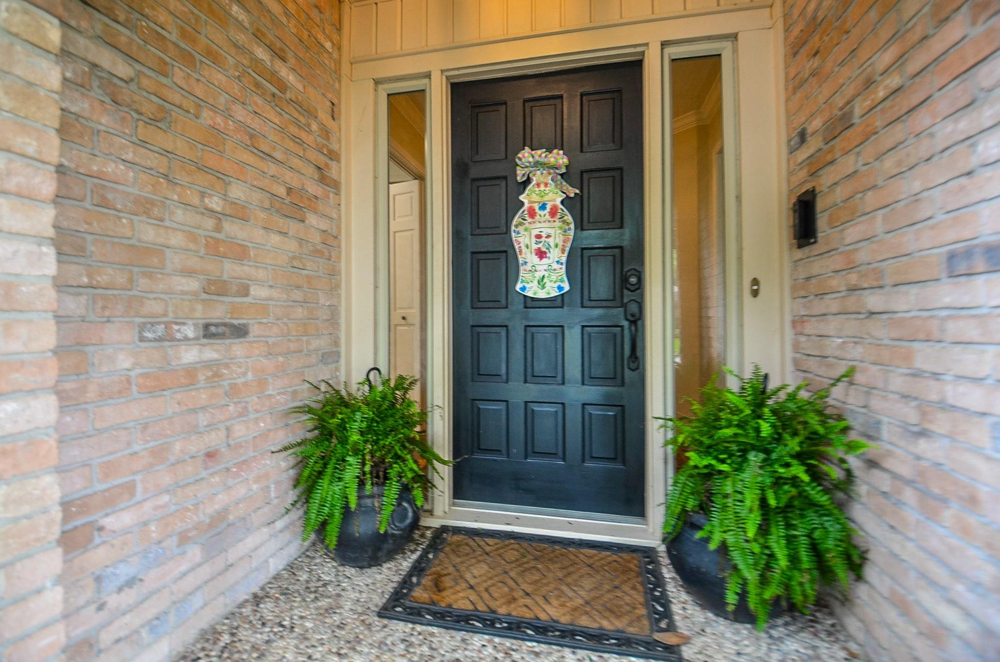 1607 Carters Grove Lane