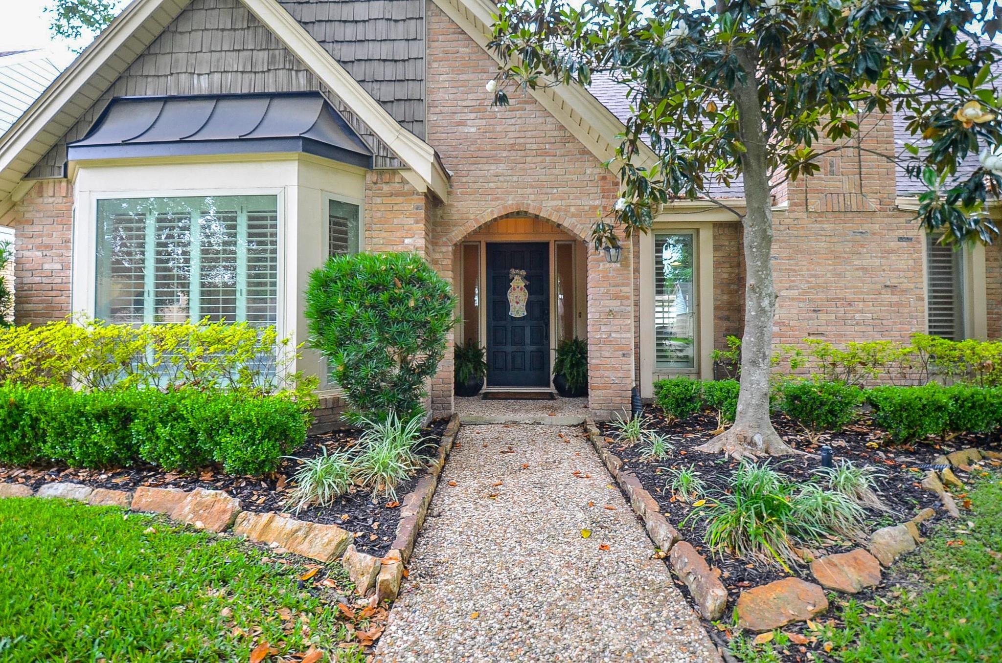 1607 Carters Grove Lane