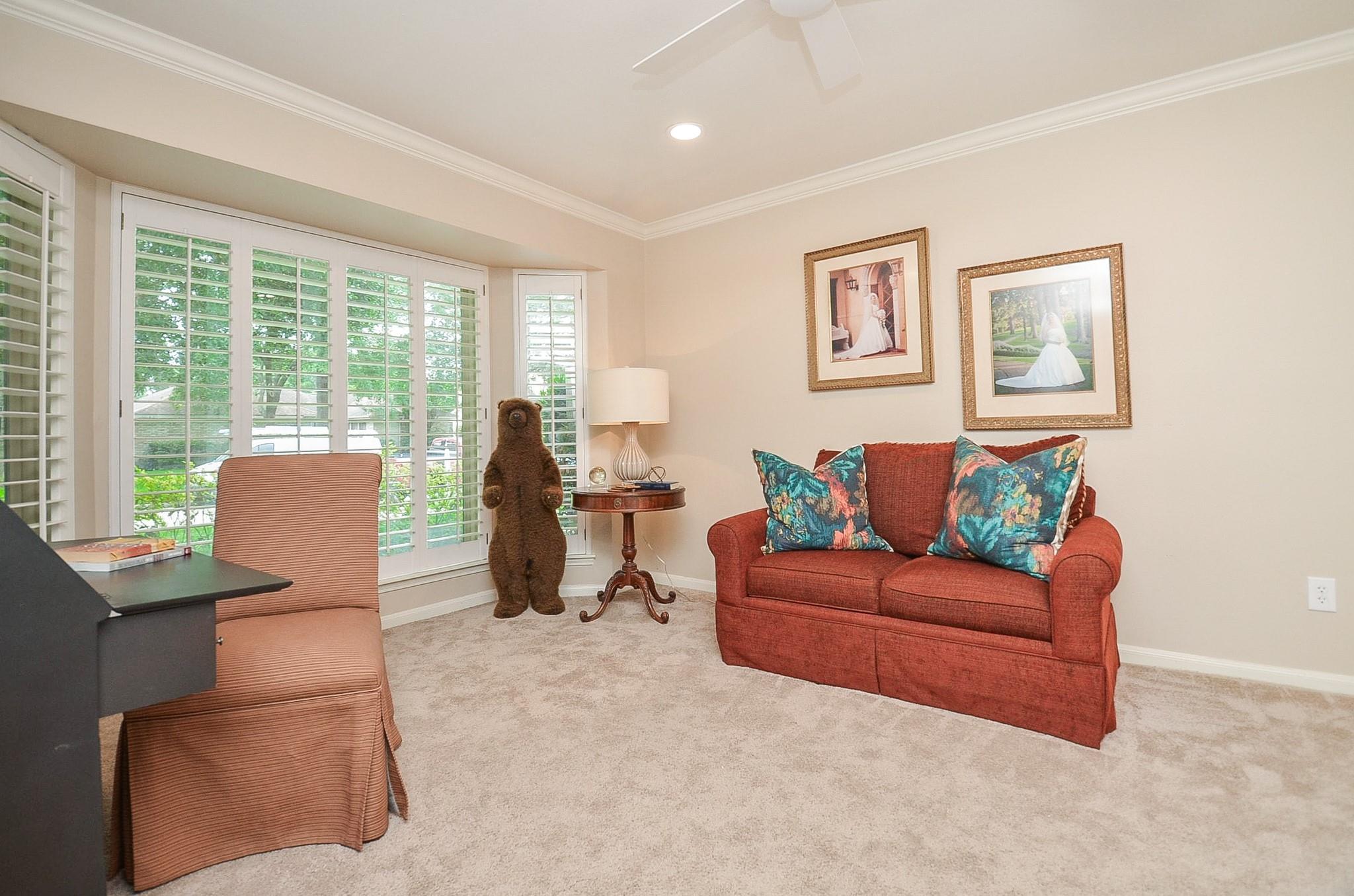1607 Carters Grove Lane