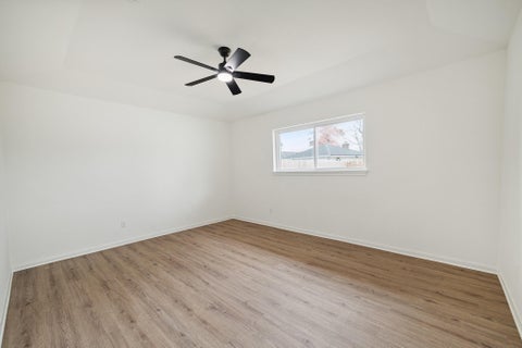 Tiny photo for 9719 Springmont Drive, Houston, TX 77080 (MLS # 69961917)