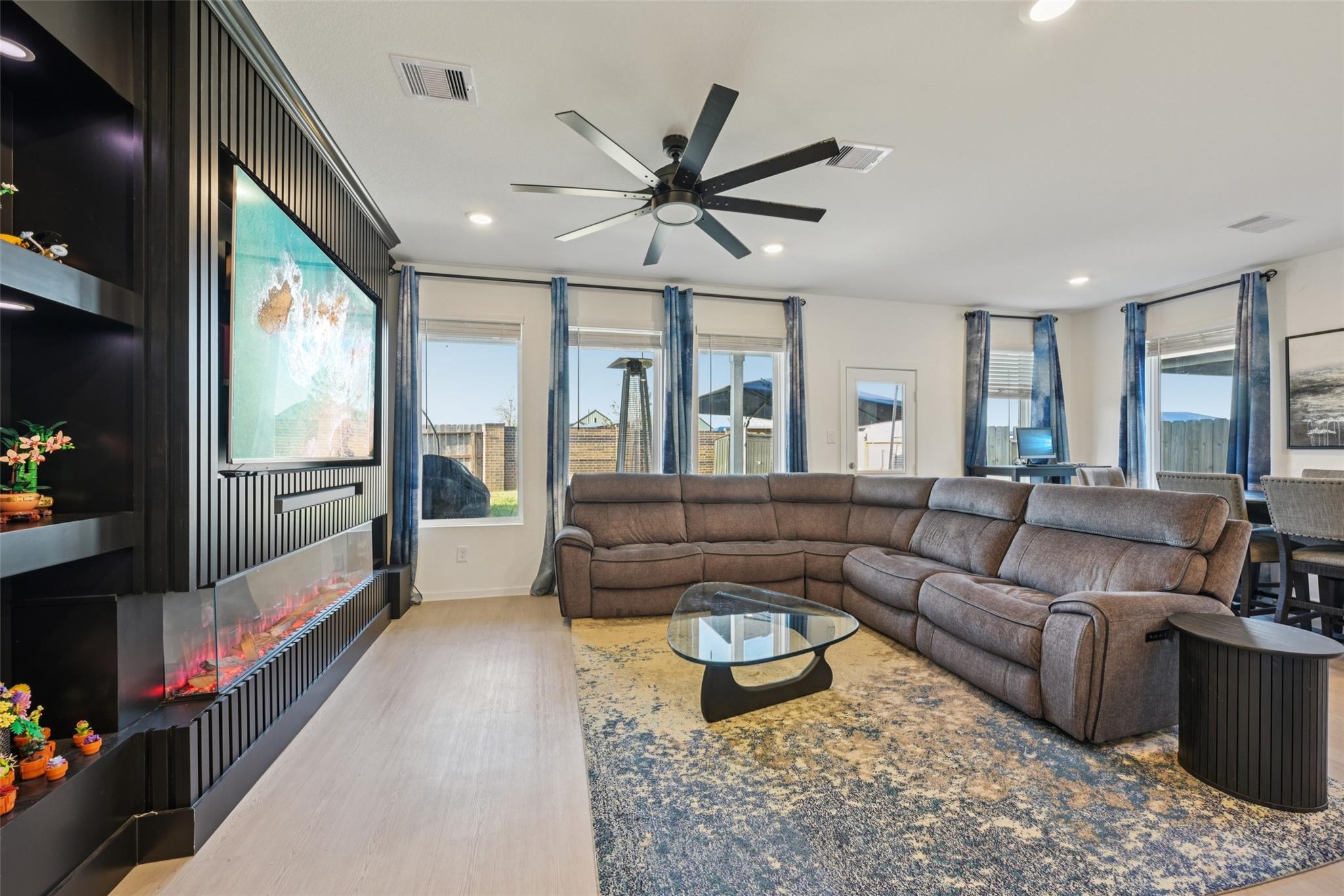 22002 Corsica View Drive