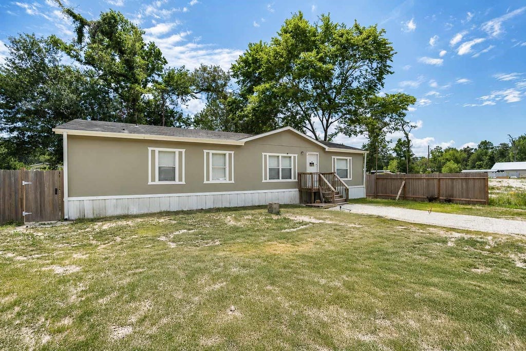Photo of 20511 N Sabine Drive, New Caney, TX 77357 (MLS # 80839313)