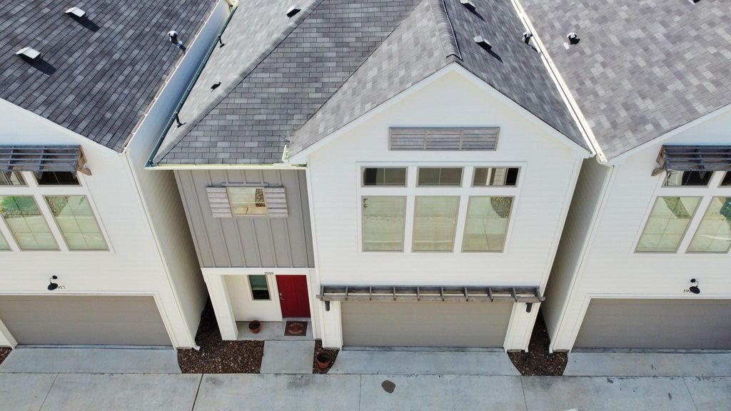 Photo of 1919 Gano Street, Houston, TX 77009 (MLS # 77599598)