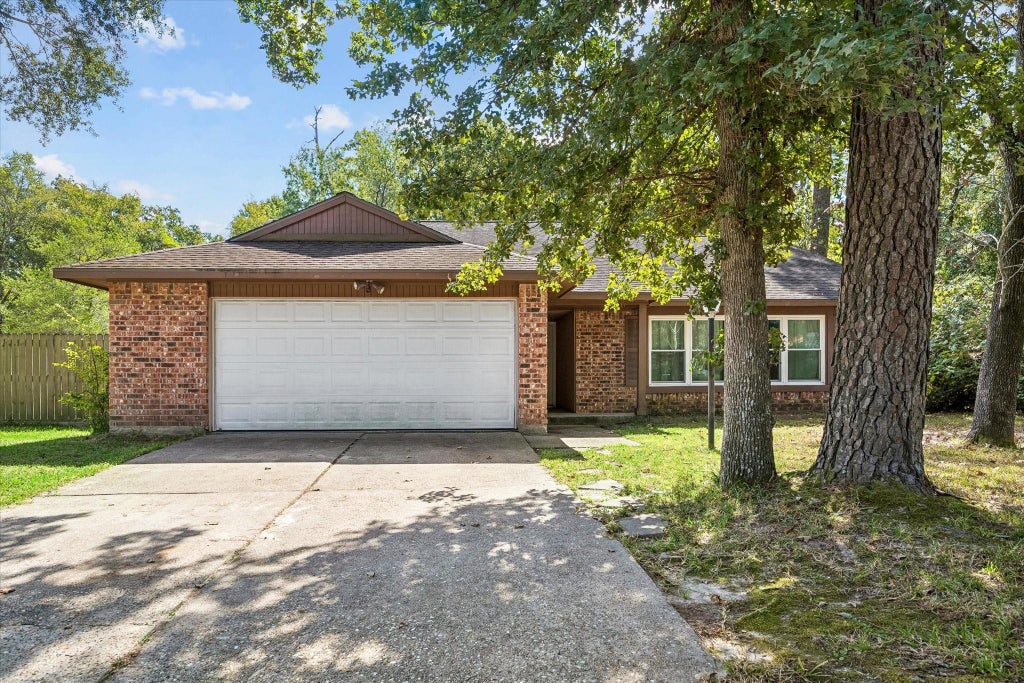 Photo of 3235 Villagedale Drive, Kingwood, TX 77339 (MLS # 27432834)
