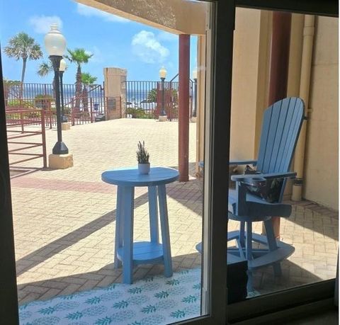 Condo For Sale - 7312 Seawall Boulevard #103<br/> Galveston, TX 77551