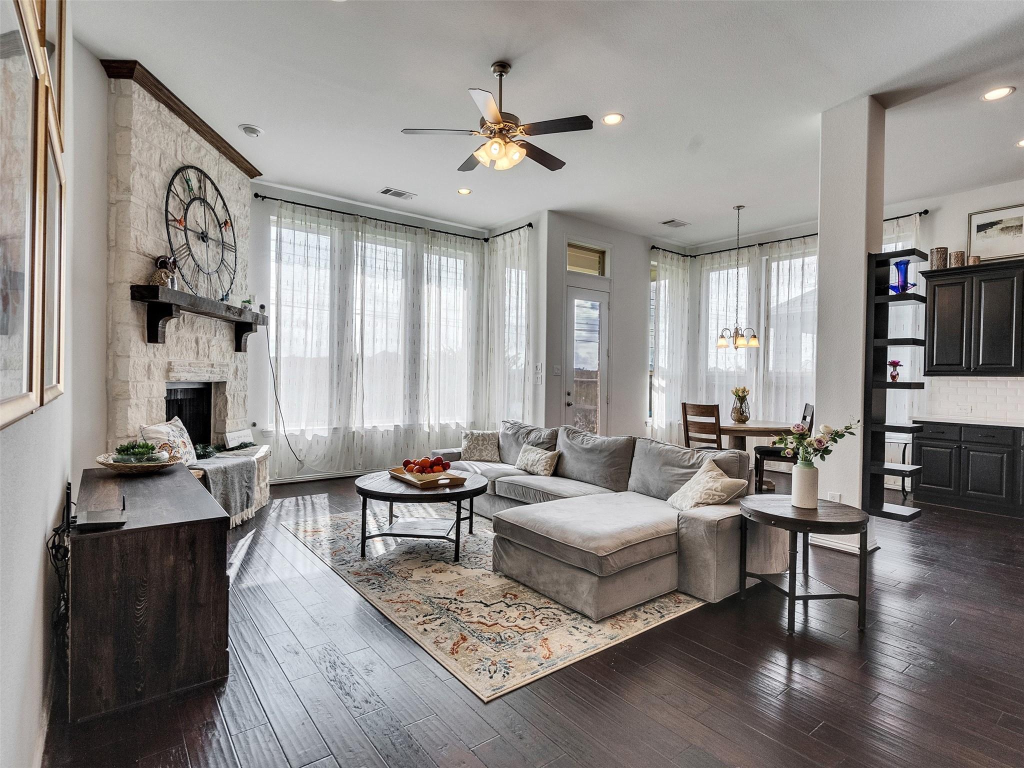 7739 Collina Landing Trail