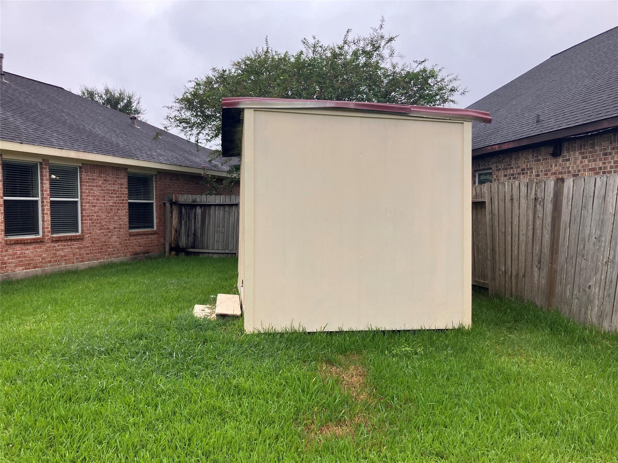 27 Prairie Oaks Drive